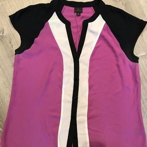 Short sleeved blouse